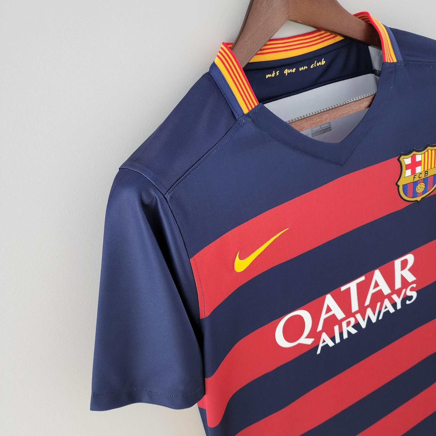 Barcelona Home 15/16 Retro