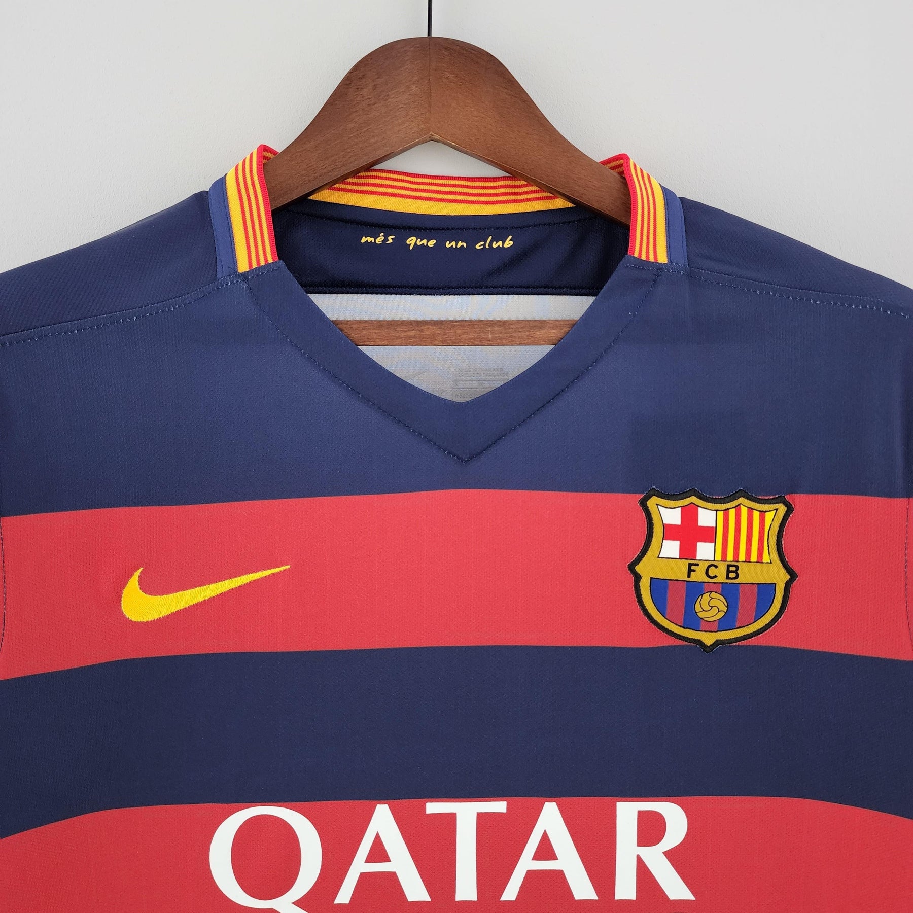 Barcelona Home 15/16 Retro