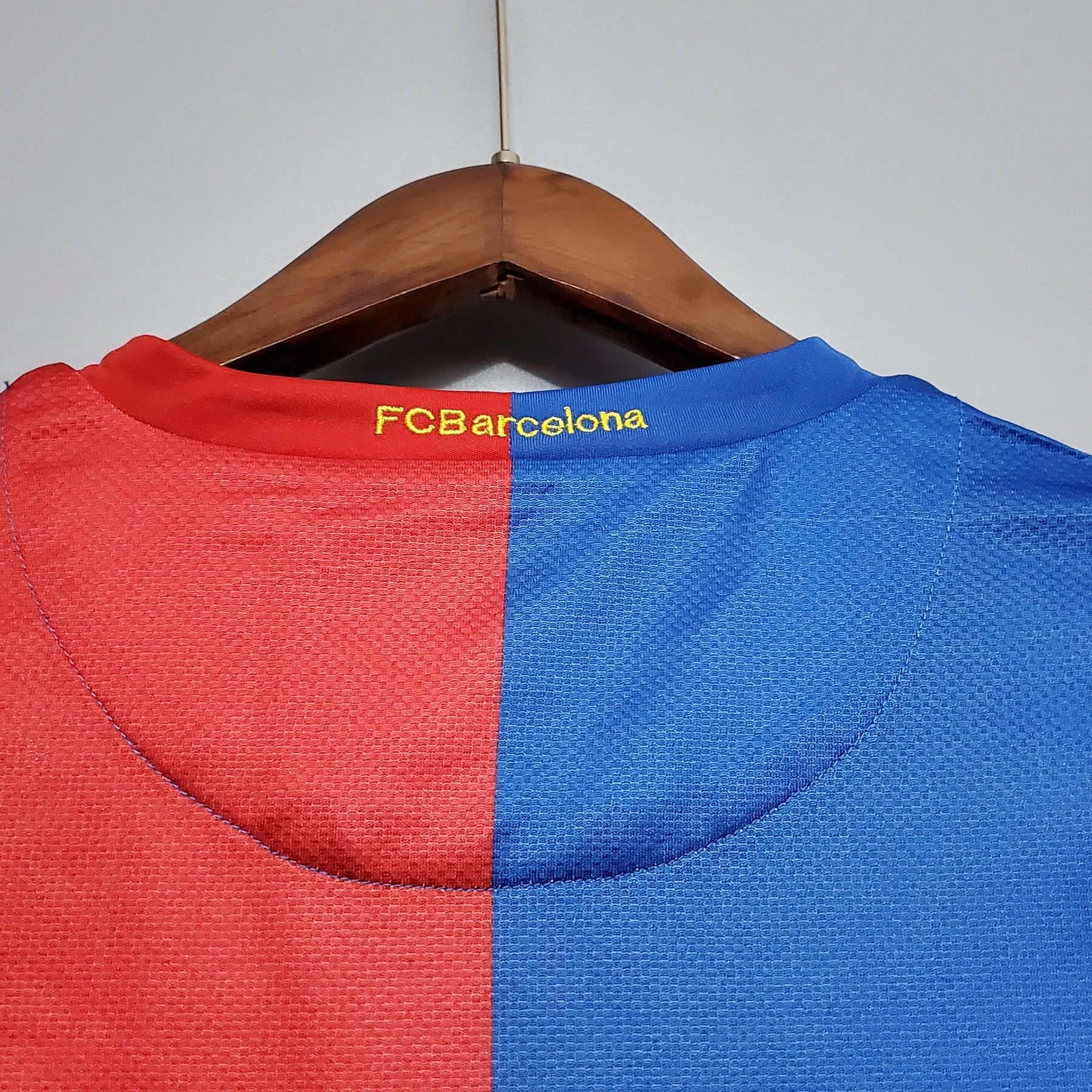 Barcelona Home 06/07 Retro