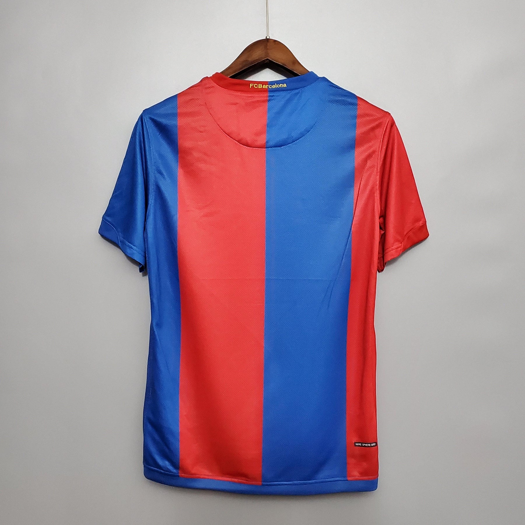 Barcelona Home 06/07 Retro