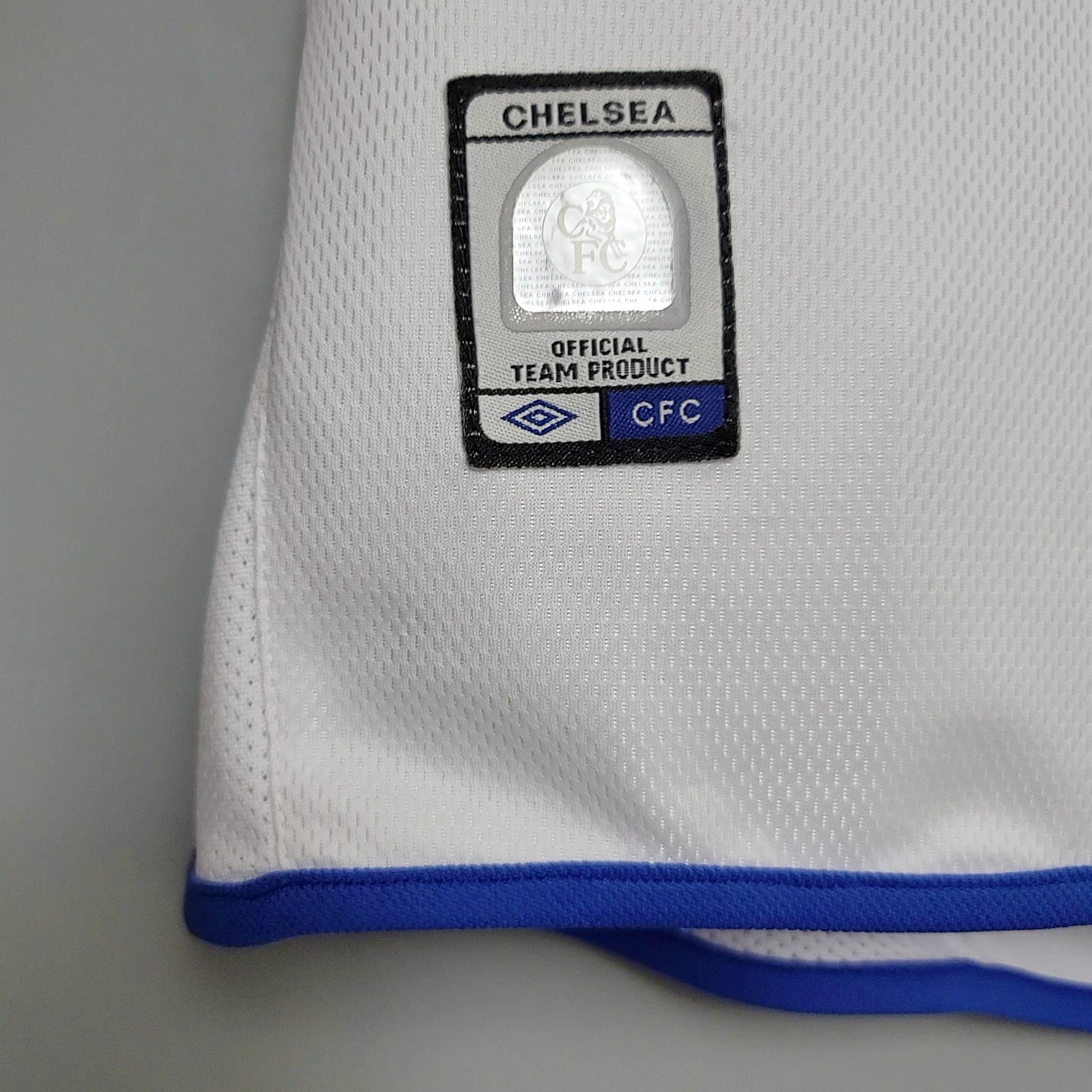 Chelsea Away 03/05 Retro