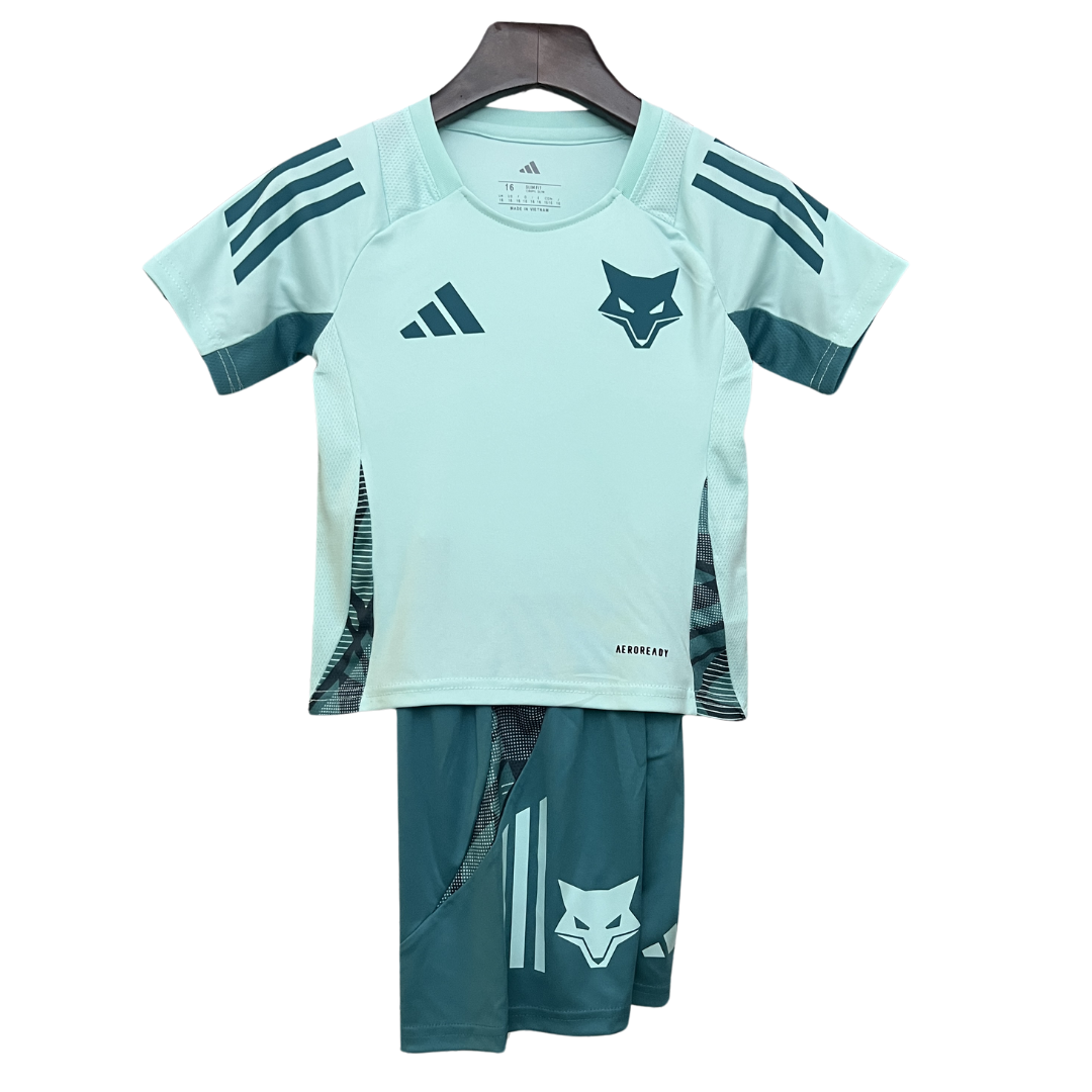 Conjunto Infantil Cruzeiro treino 25/26