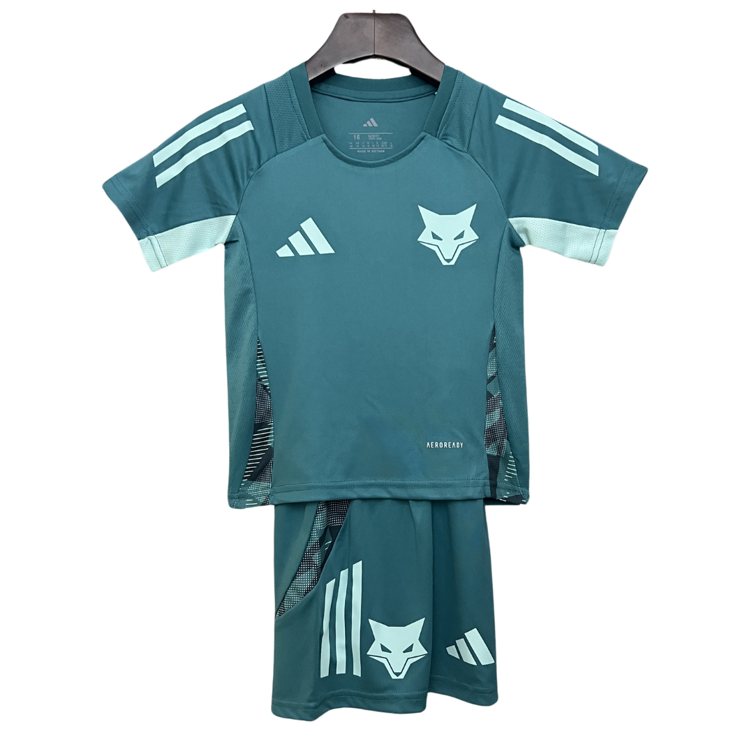 Conjunto Infantil Cruzeiro treino 25/26